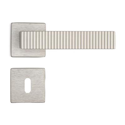 Tuna Rozetli Kapı Kolu Nikel Saten Renk