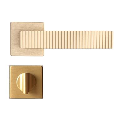 Tuna Rozetli Kapı Kolu Pirinç Saten Renk