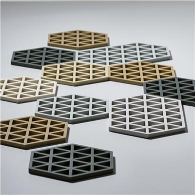 Üçgenler Sehpa Altı Bej 16x14x0.9 cm