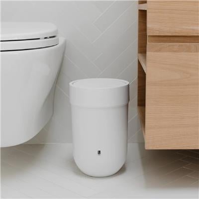 Umbra Touch Kapaklı Çöp Kovası 6 L - Beyaz 