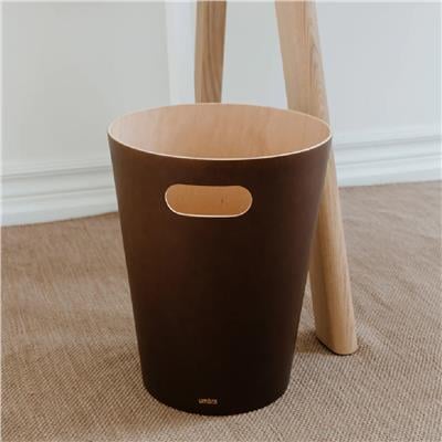 Umbra Woodrow Çöp Kovası 2 Galon (7,5 L) Kapasiteli Kahverengi