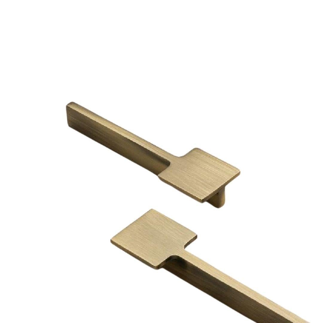 8303 MODERN KULP ANTİK RENK