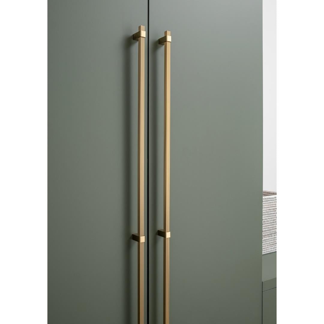 9223 Çizgili Modern Kulp Altın Saten Renk