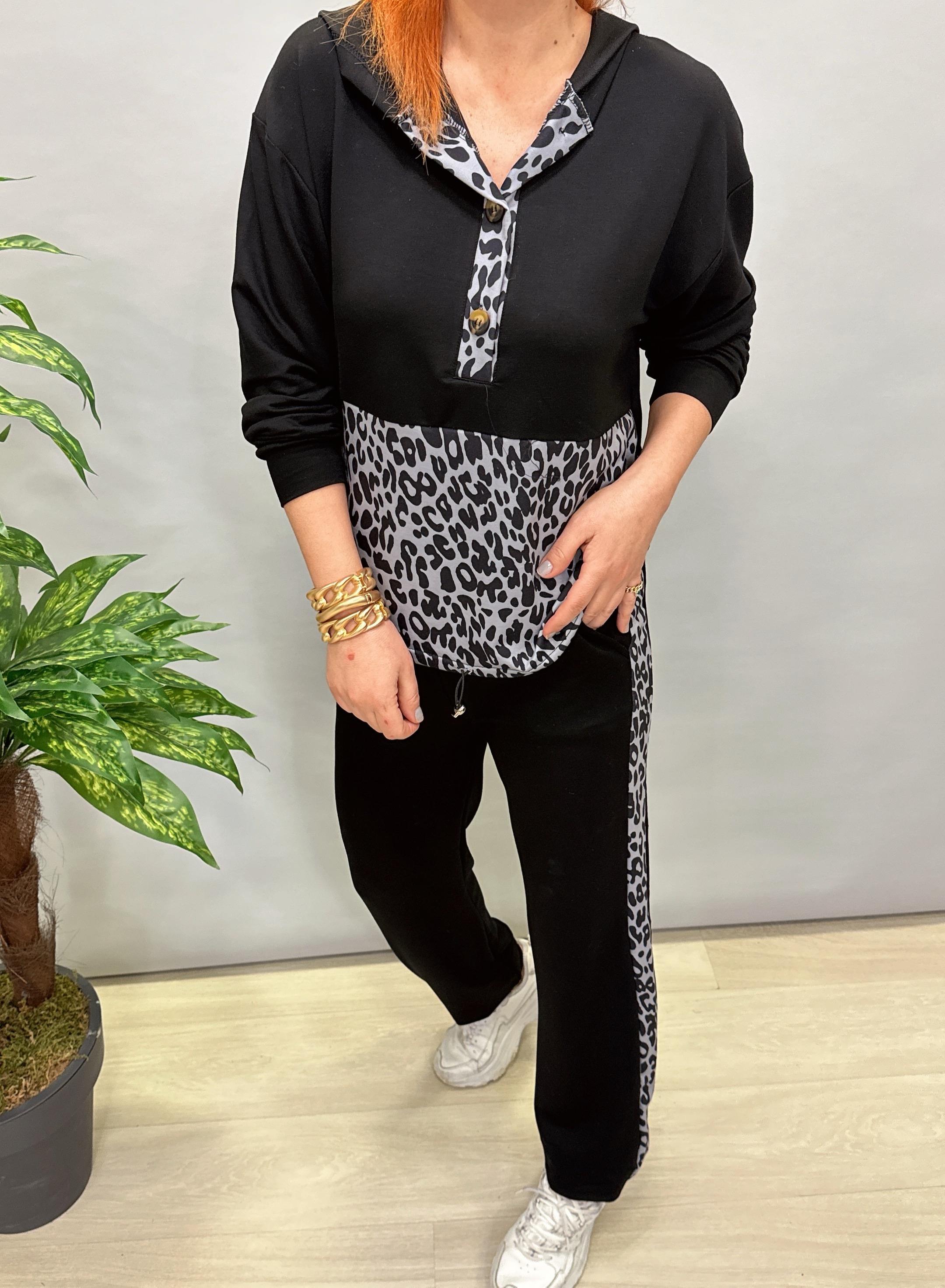 (1 BEDEN KÜÇÜK ALINIZ ) 092 LİKRALI LEOPAR DETAY TAKIM SİYAH 