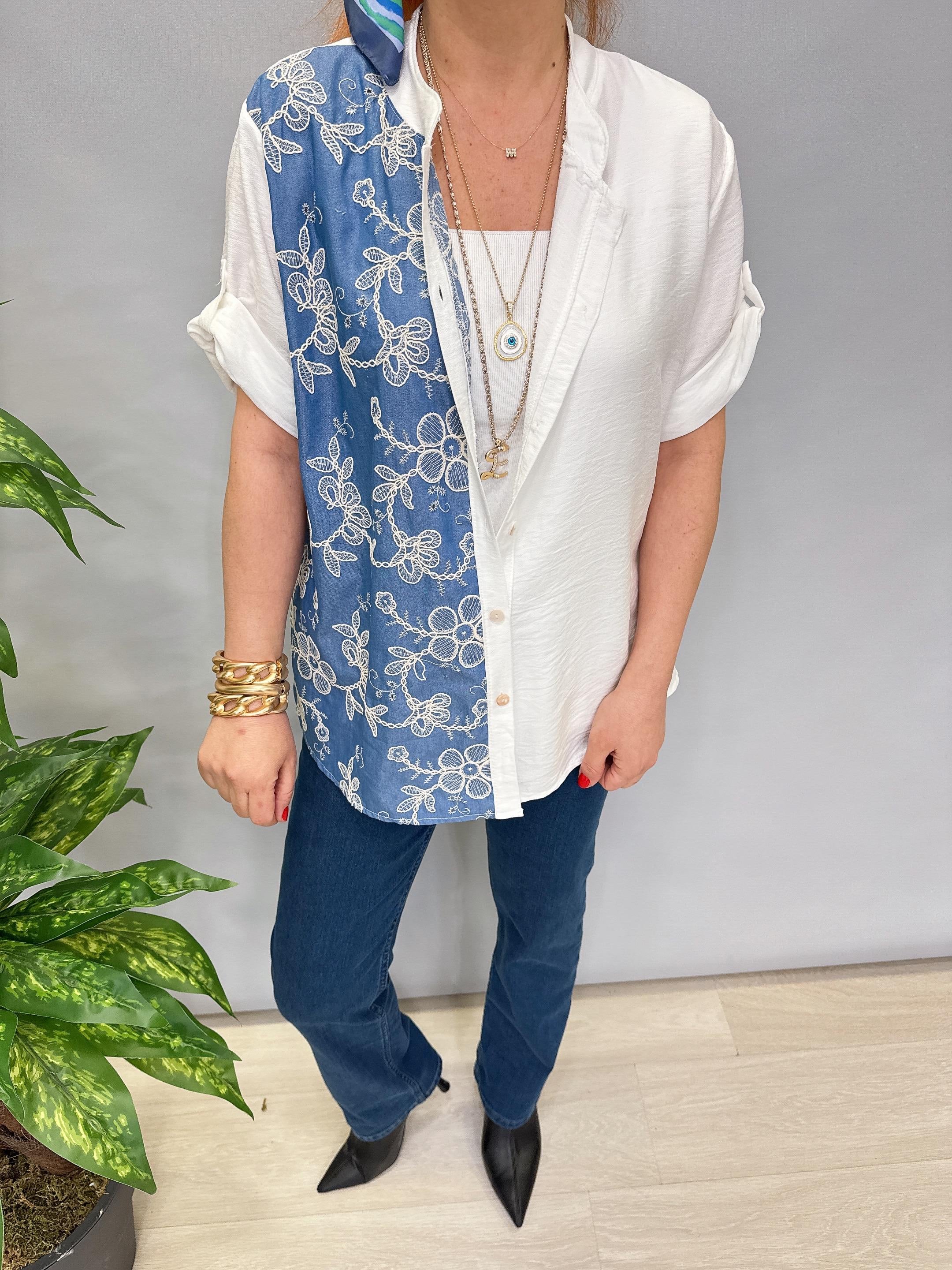 1245 İTALYAN NAKIŞ DETAY GÖMLEK