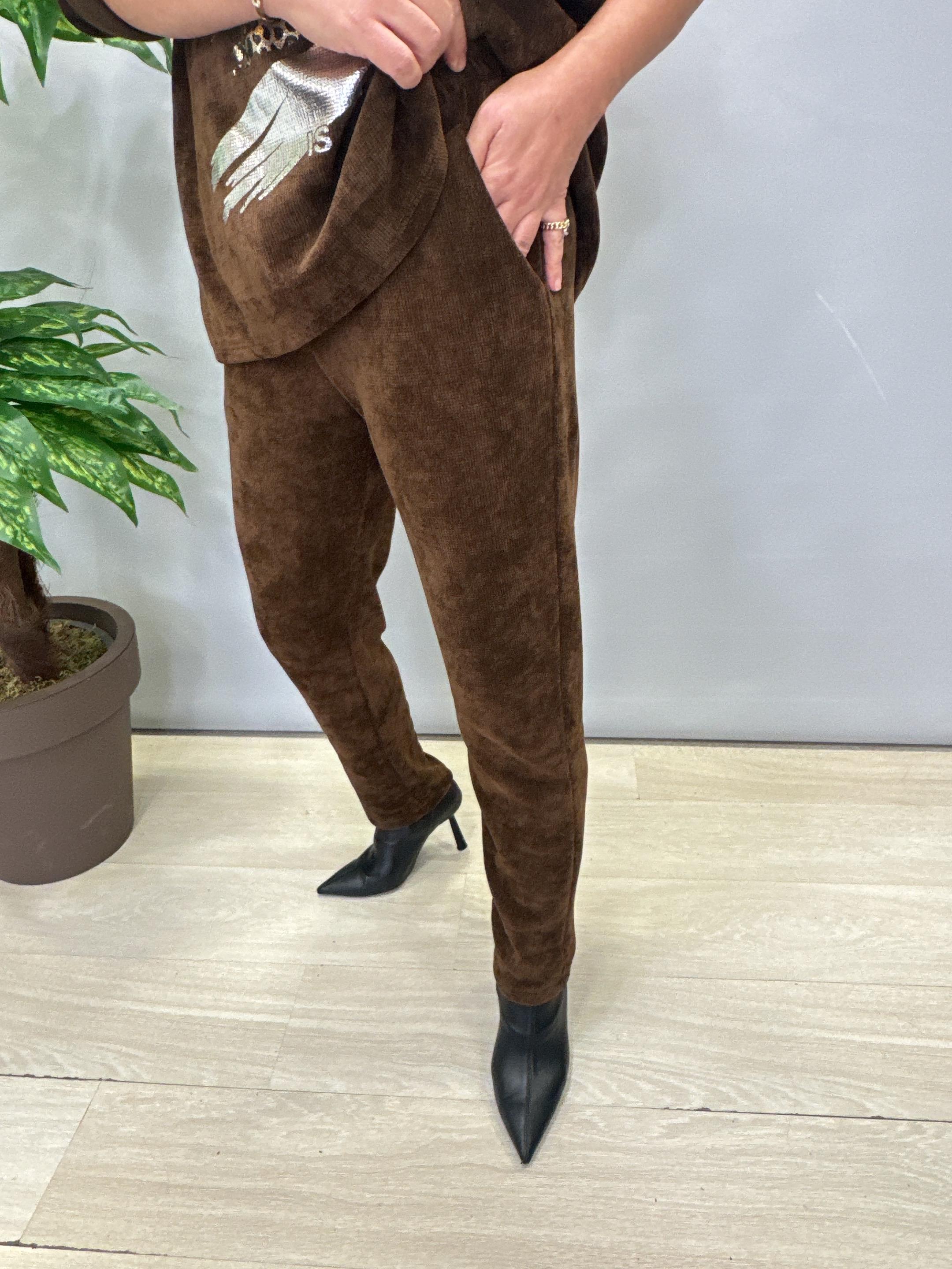 1875 V Yaka Şönil Kadife Takım Kahve