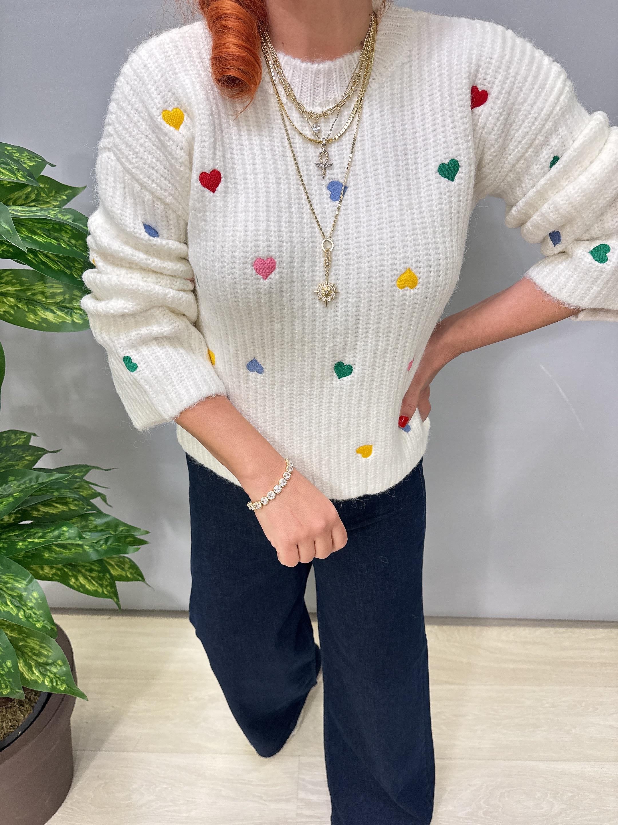 2126 Kalp Nakış Detaylı Triko Ekru