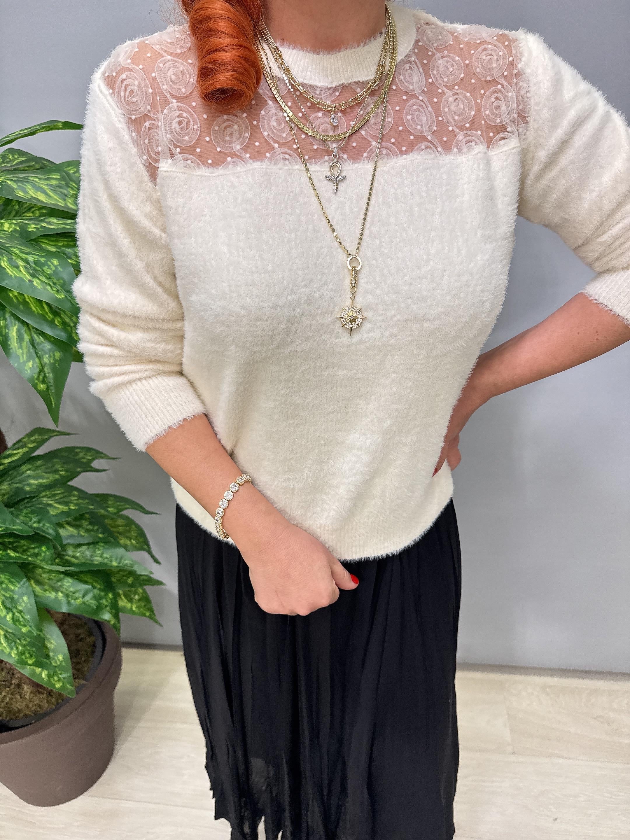 2126 Tül Detaylı Triko Bluz Ekru