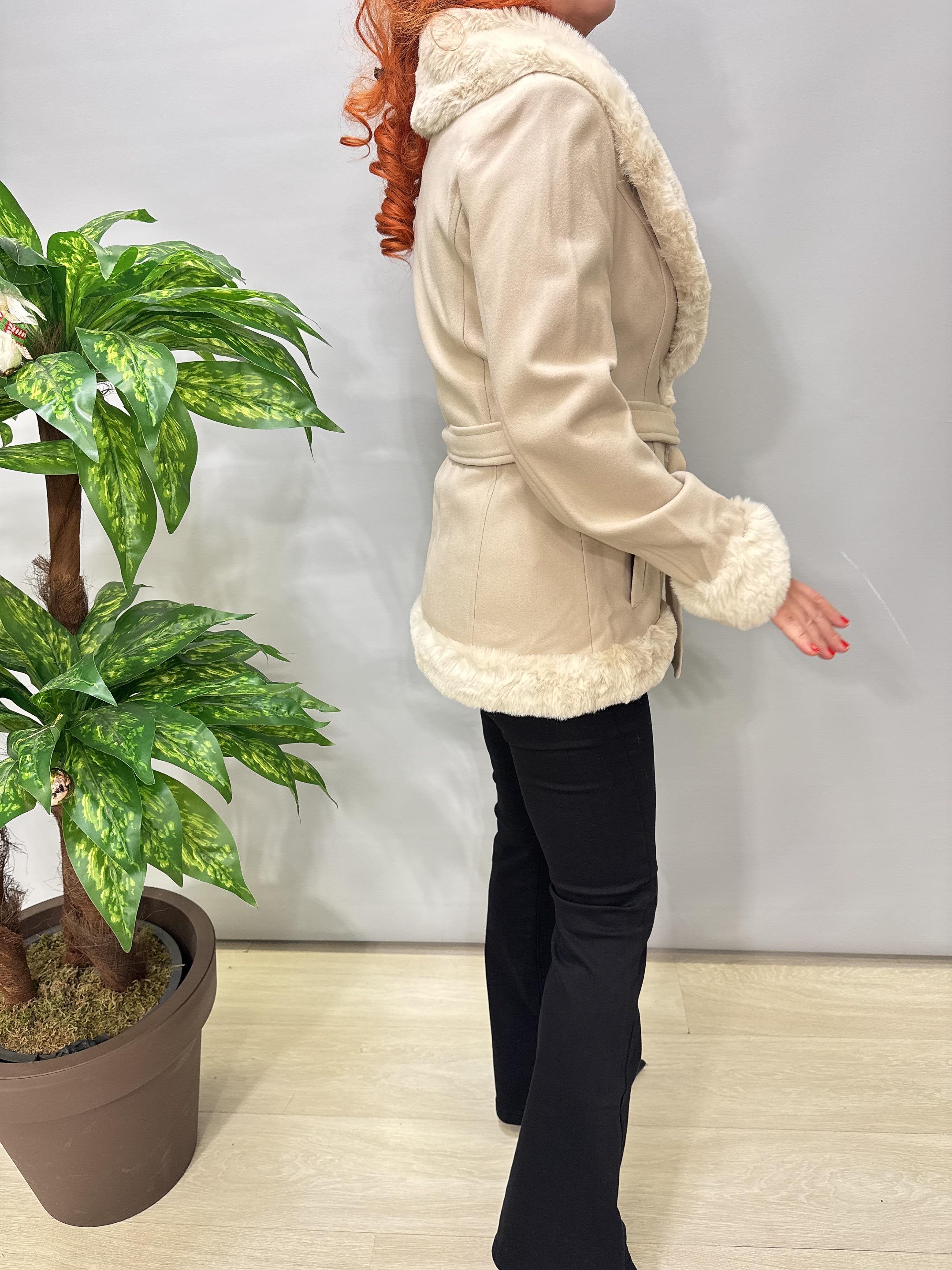 2128 Kürk Detaylı Kaban 