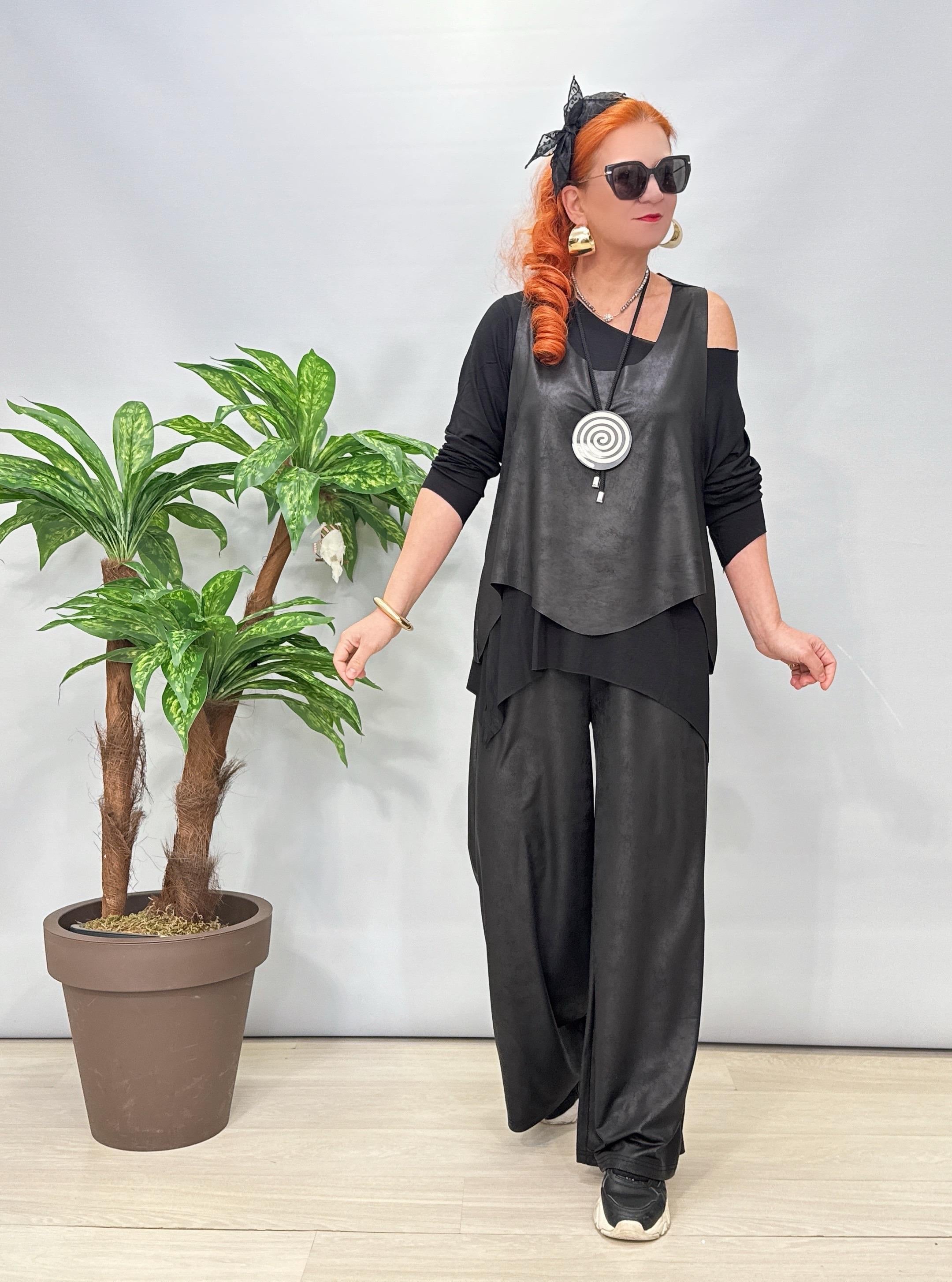 2660 Deri Görünümlü Pantolon 