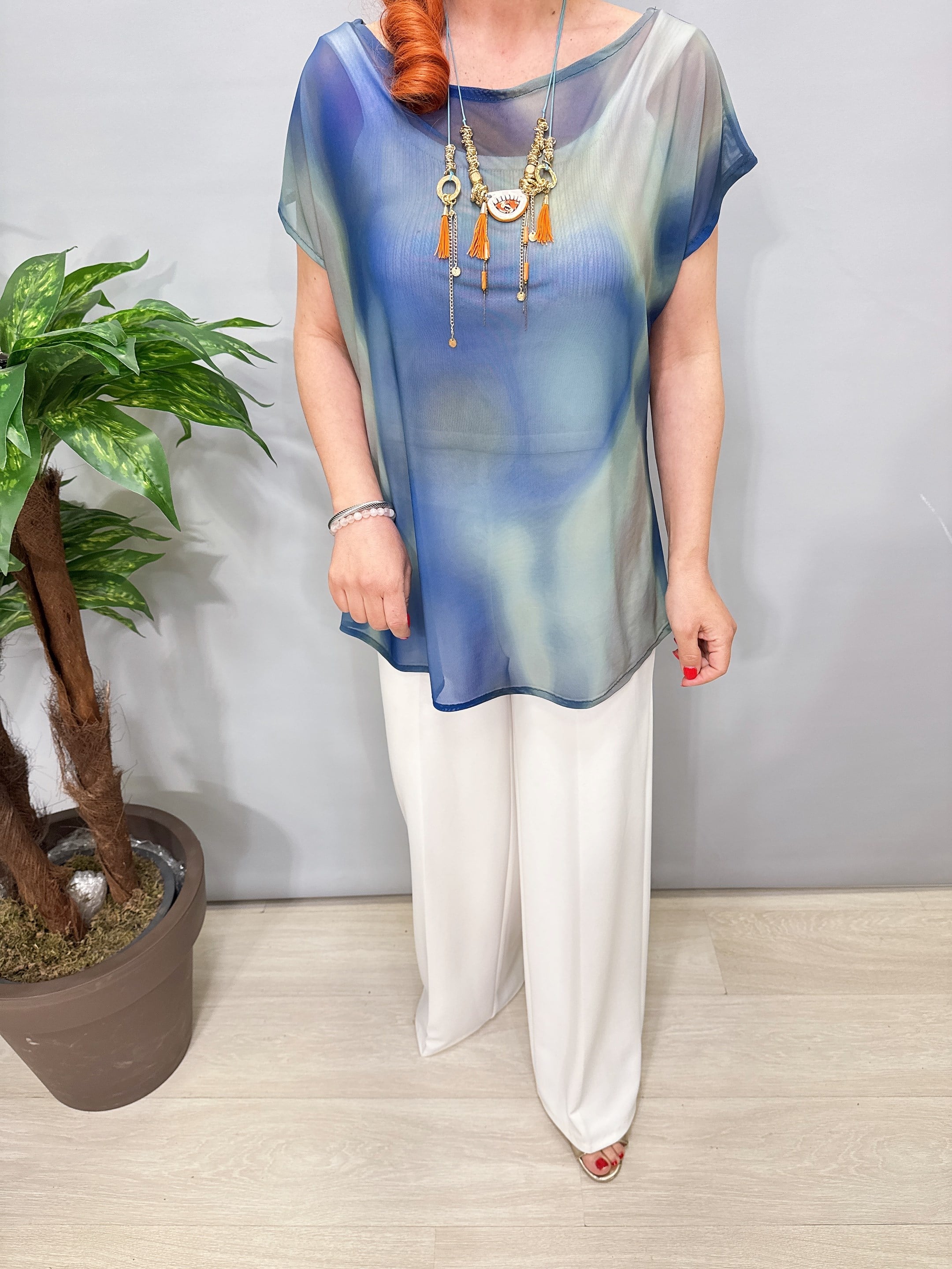 2686 Batik Desen Bluz