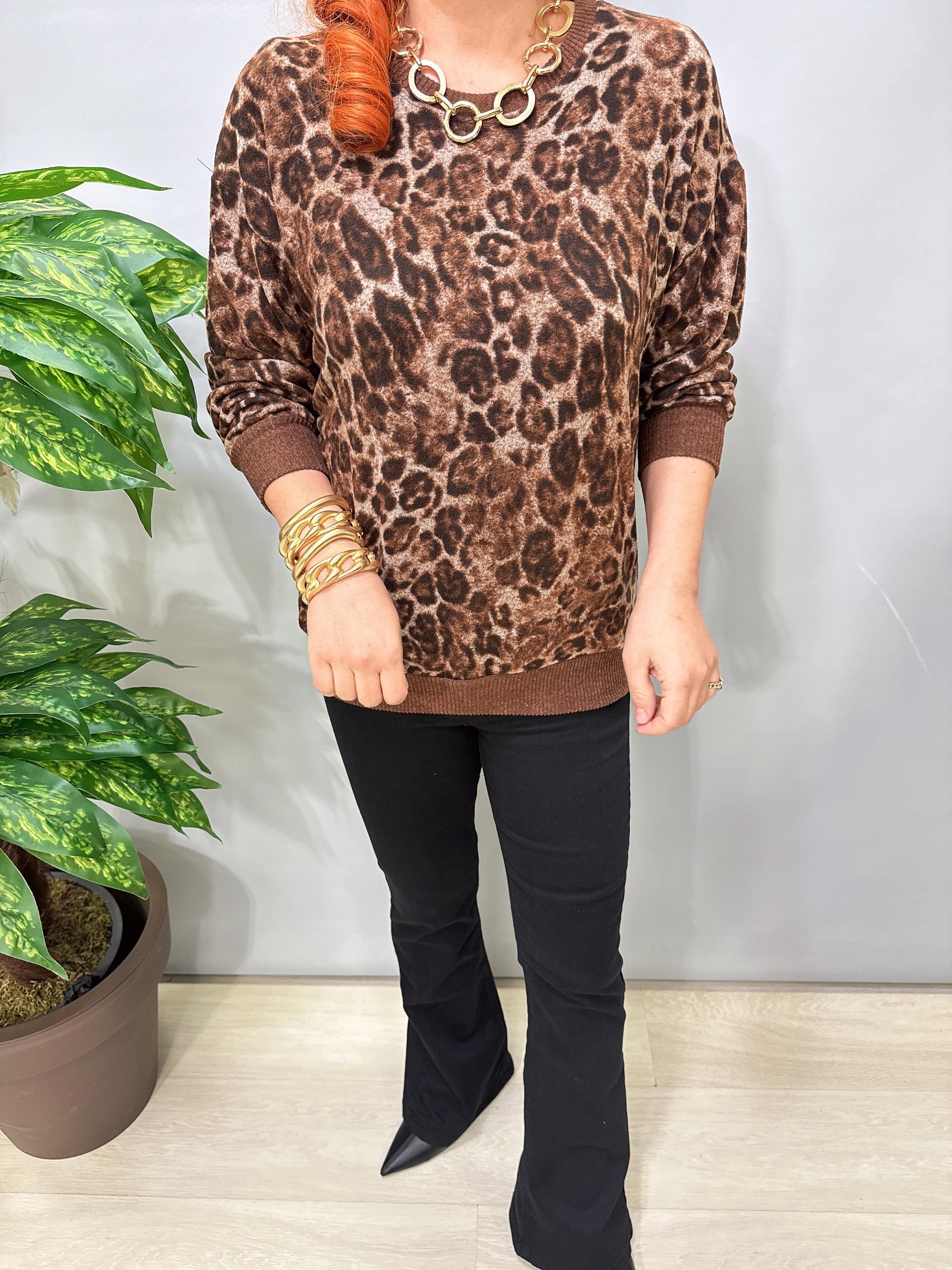 2826 Leopar Desenli Yumoş Bluz Kahve 