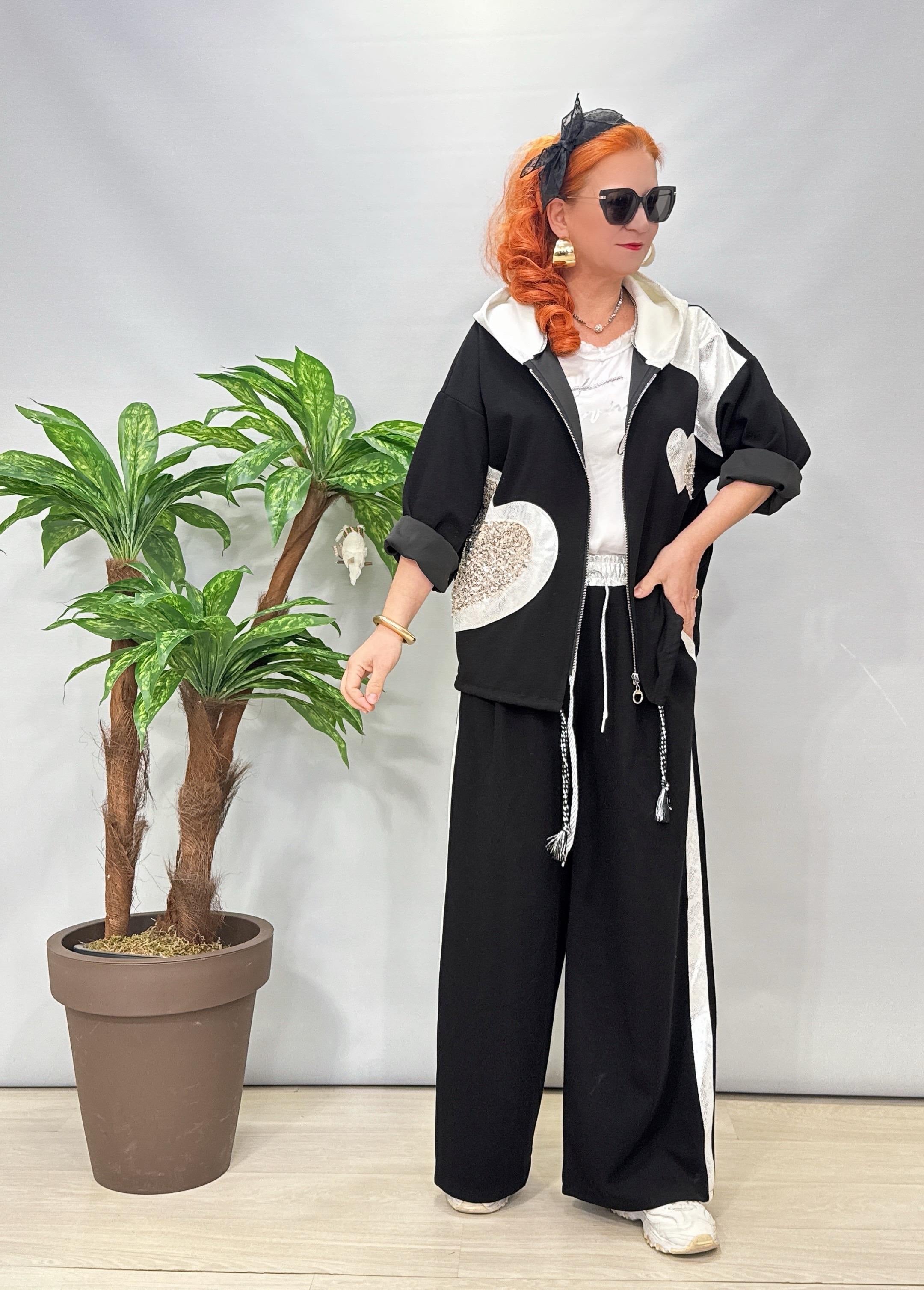 2921 Gümüş Detaylı Premium Takım Siyah 