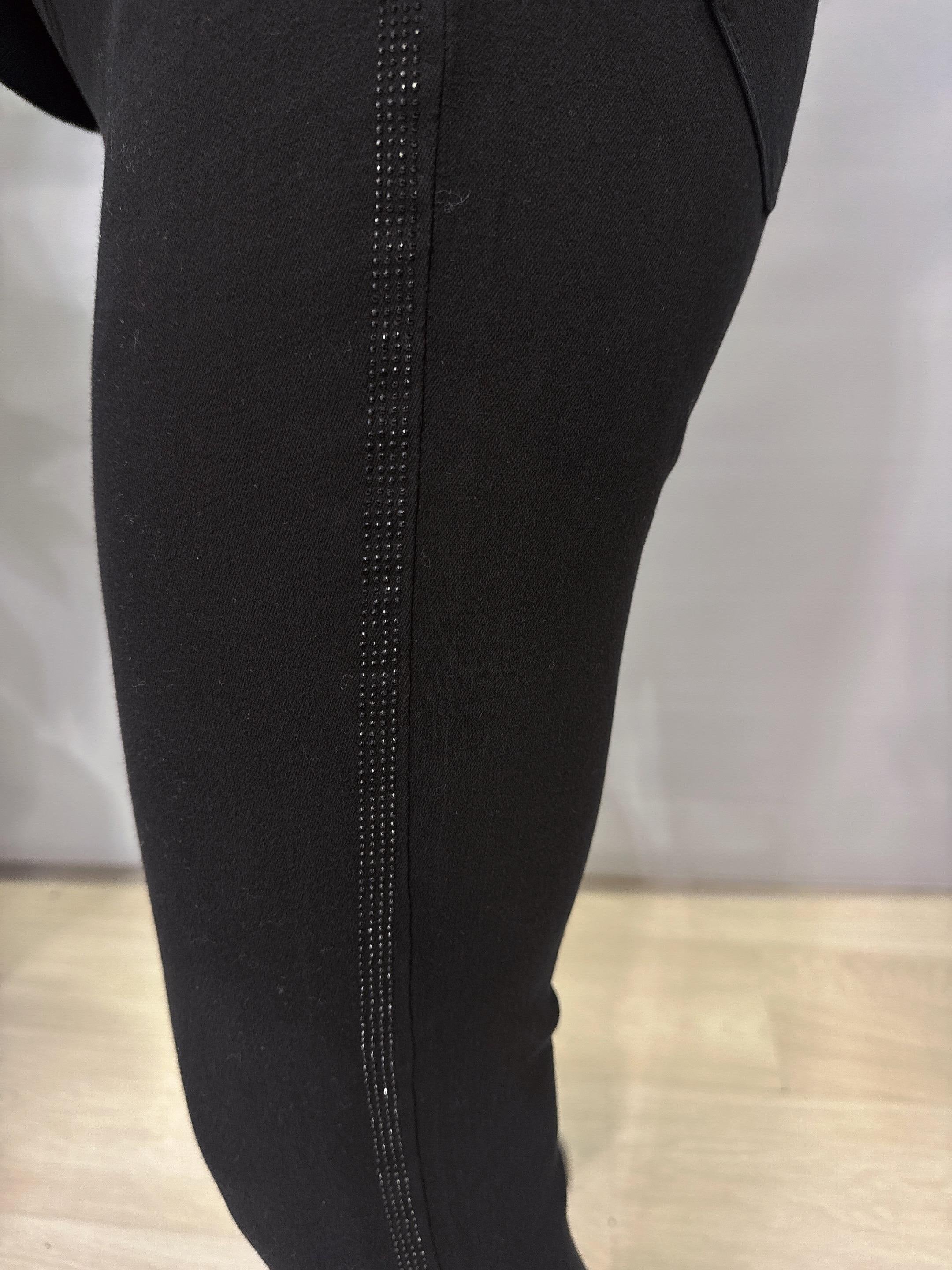 3111 Yanları Taş Detaylı Jean Pantolon Siyah