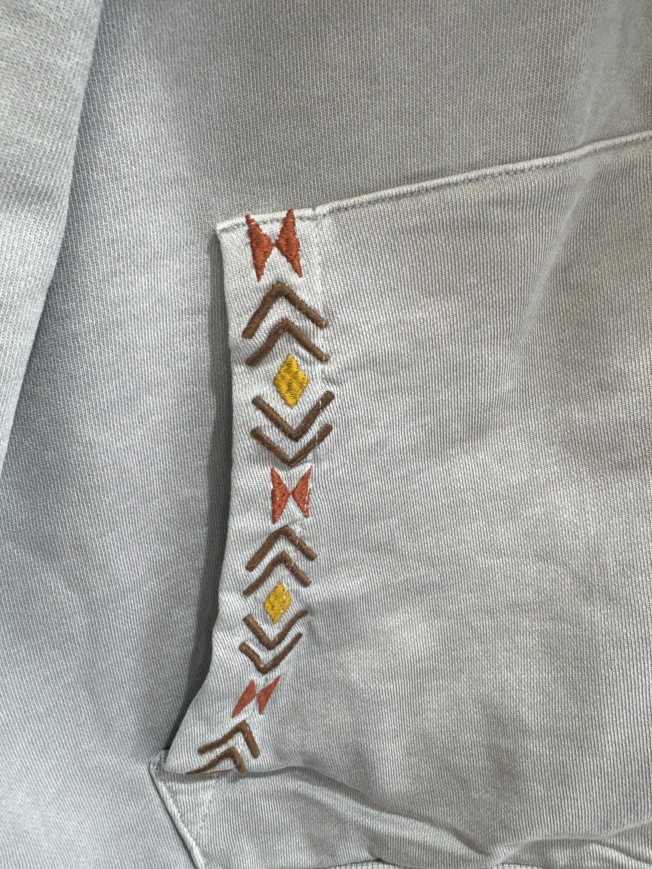 4532 Nakış Detaylı Sweatshirt Gri