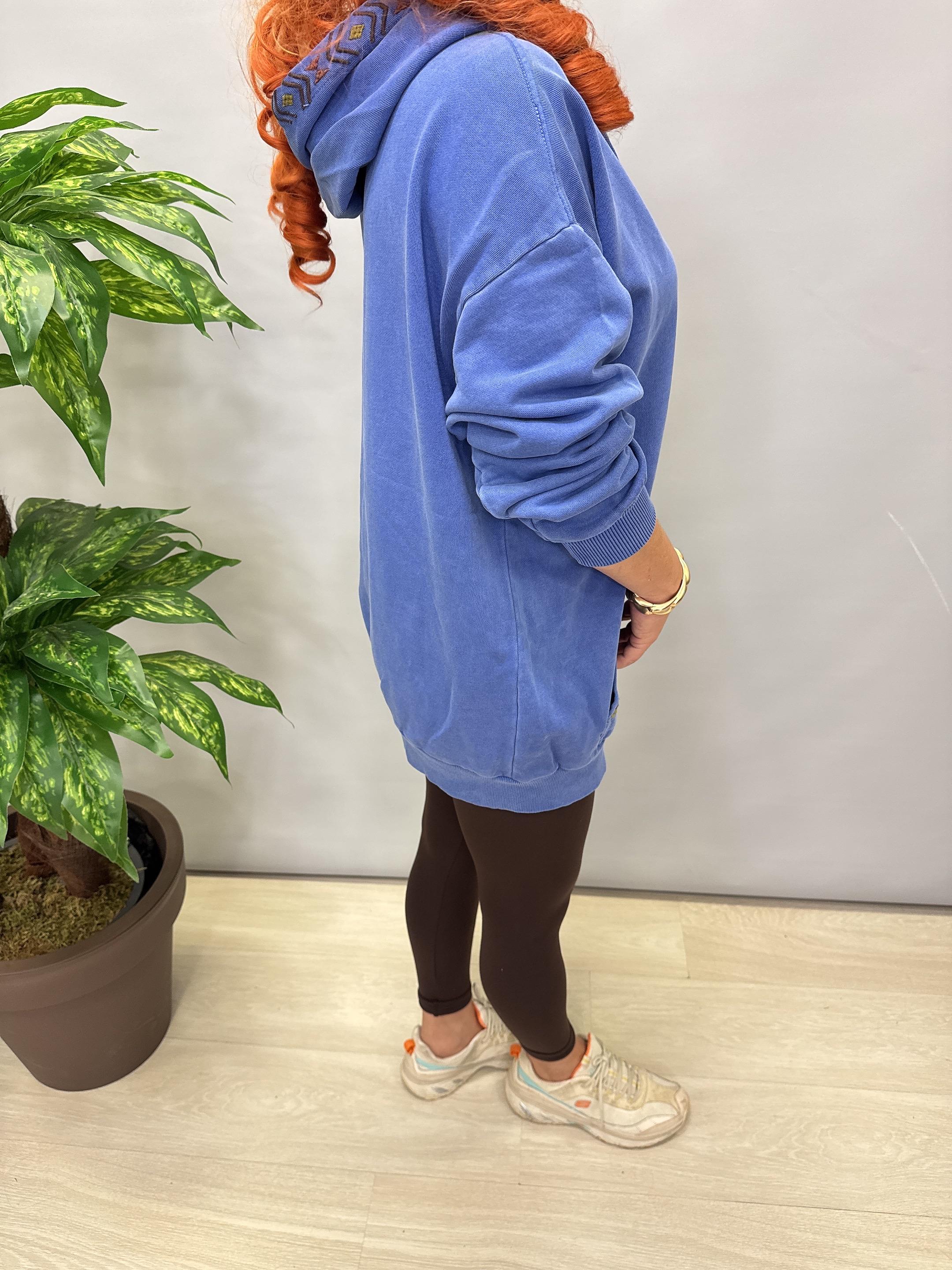 4532 Nakış Detaylı Sweatshirt Mavi