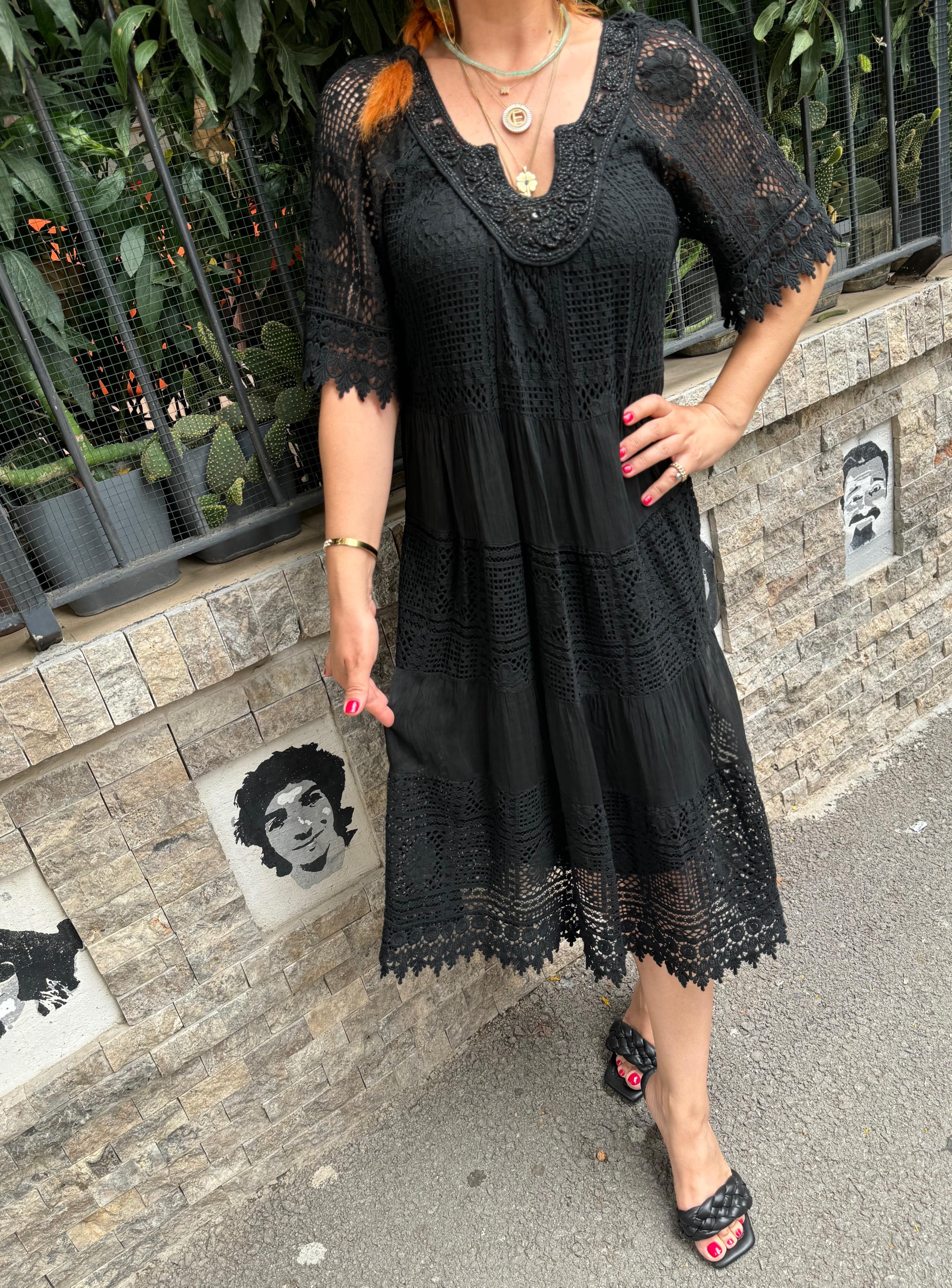 51128 PREMIUM İTHAL GÜPÜR DETAY ELBİSE SİYAH 44 BEDENE KADAR UYUMLUDUR  boyum 1.64