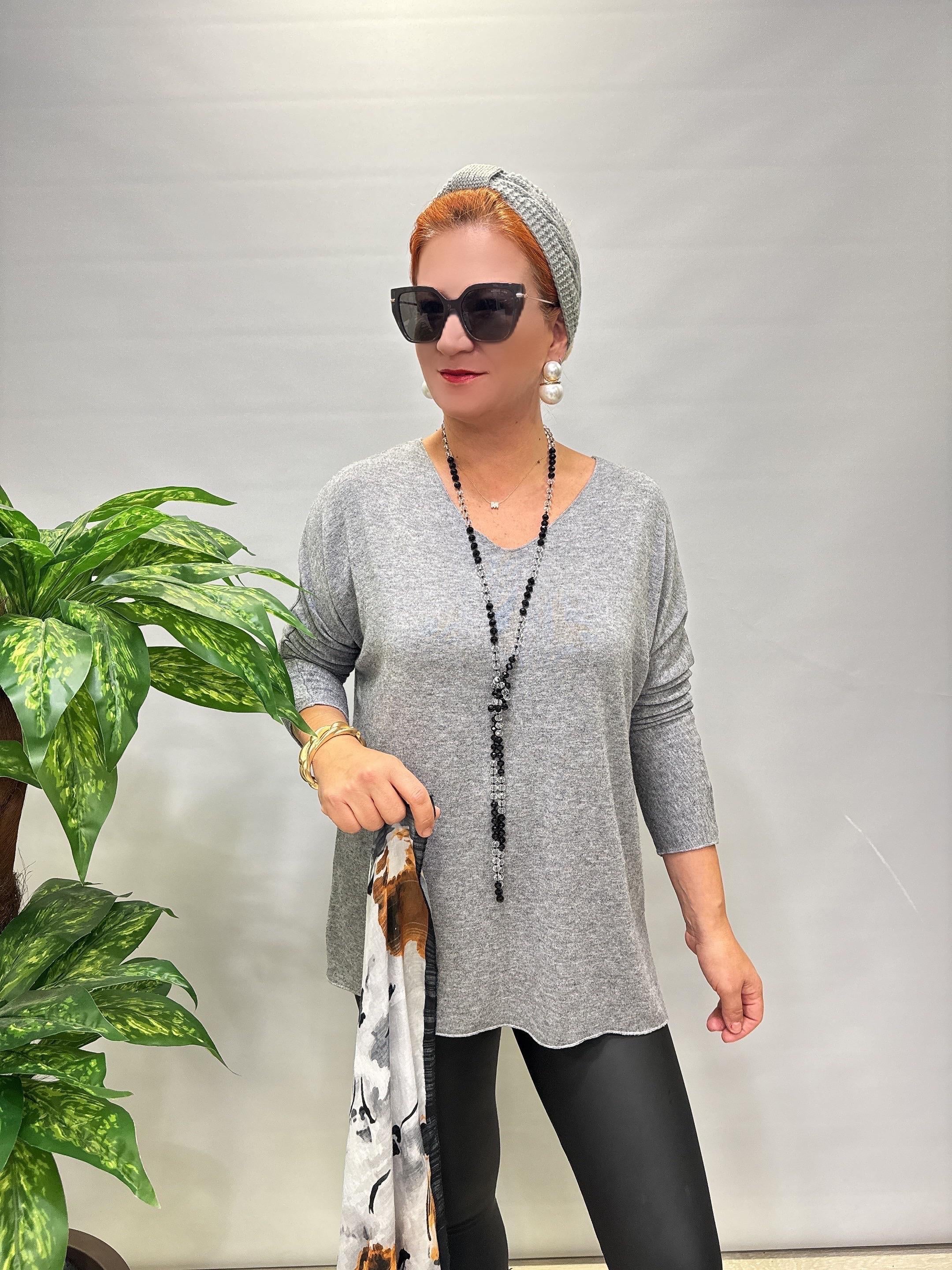 5214 Italyan Düz V Yaka Triko Bluz Gri