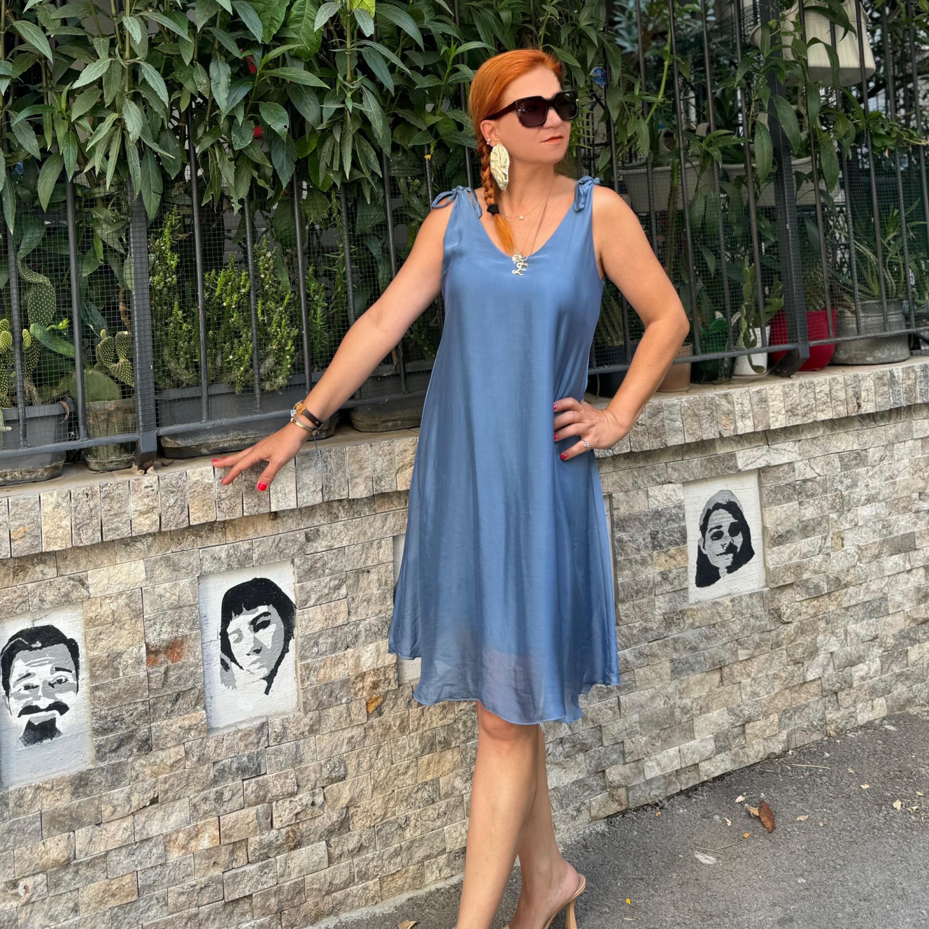 6050 PREMIUM İTALYAN İPEK ELBİSE  INDİGO 44 BEDENE KADAR UYUMLUDUR 