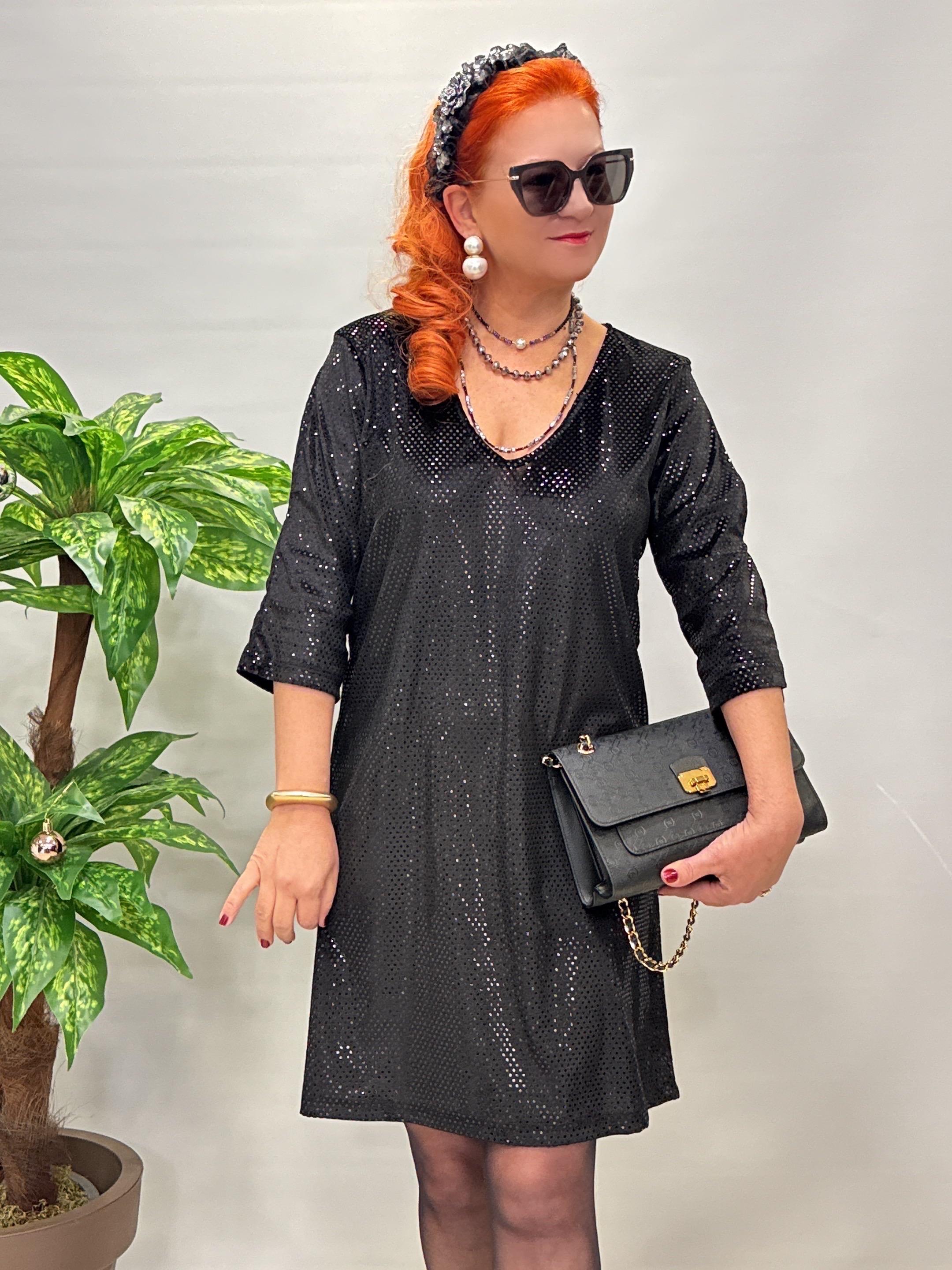 6310 Pul Detaylı V Yaka  Elbise Siyah 