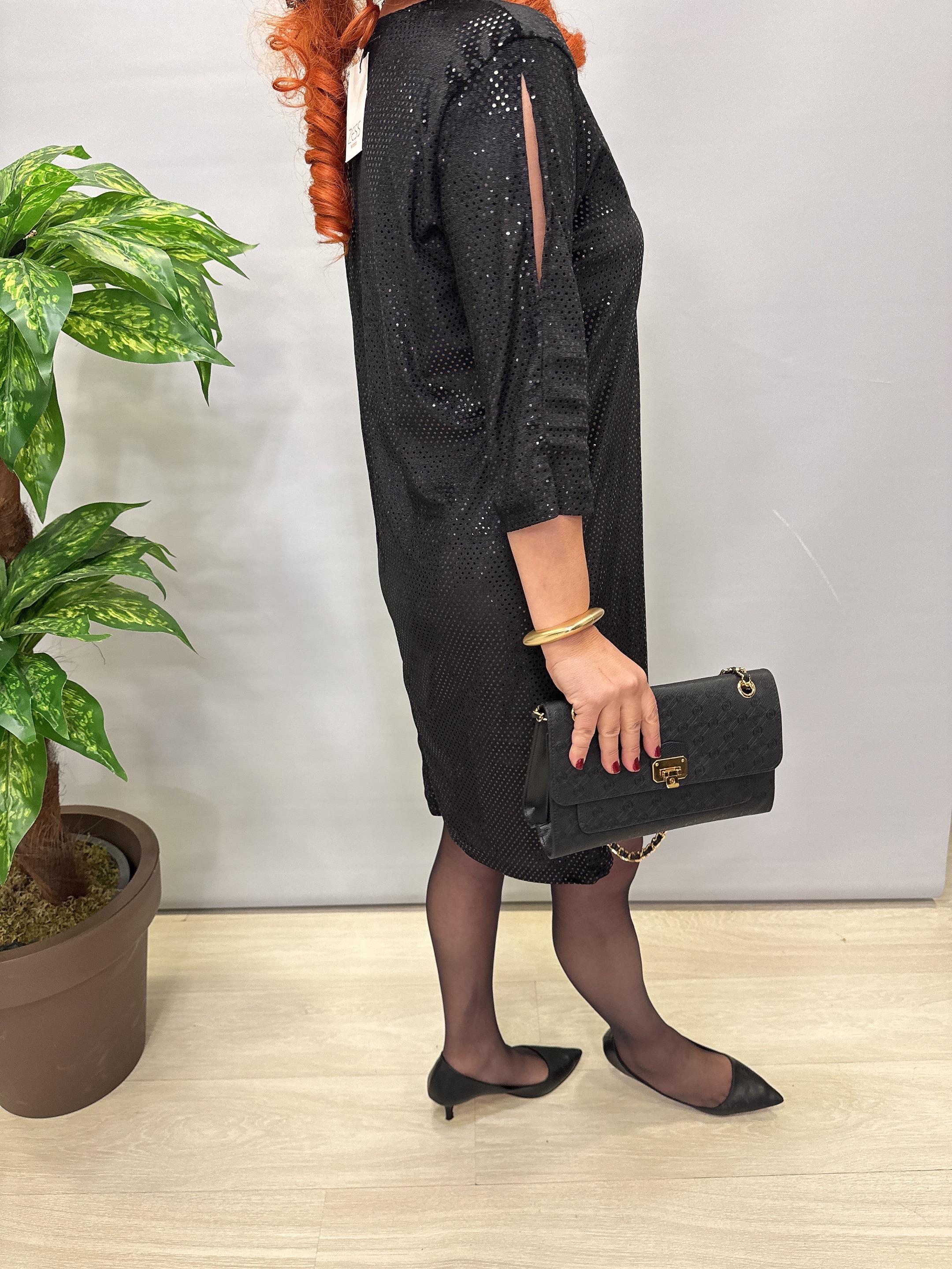 6310 Pul Detaylı V Yaka  Elbise Siyah 