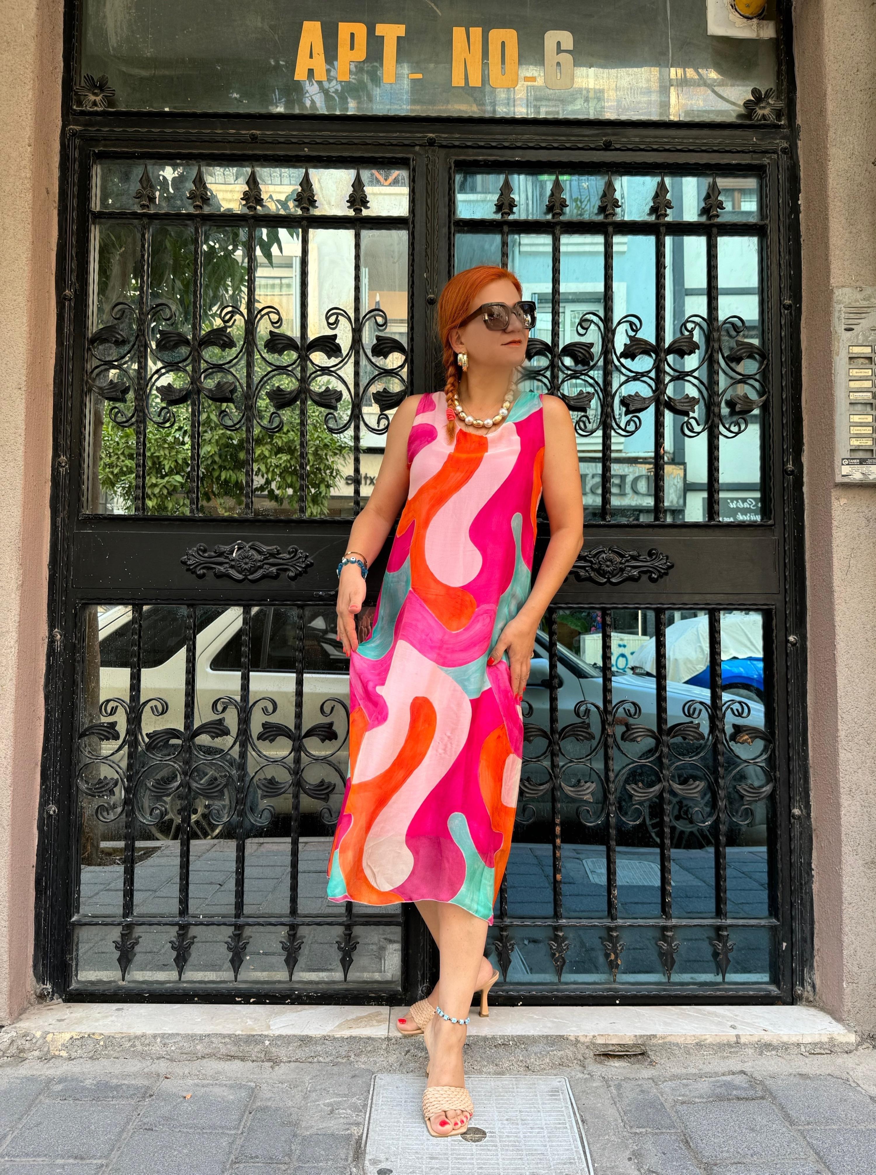 66111  PREMIUM İTALYAN İPEK TASARIM ELBİSE 36/42 BEDENE UYUMLUDUR  RENKLİ boyum 1.64