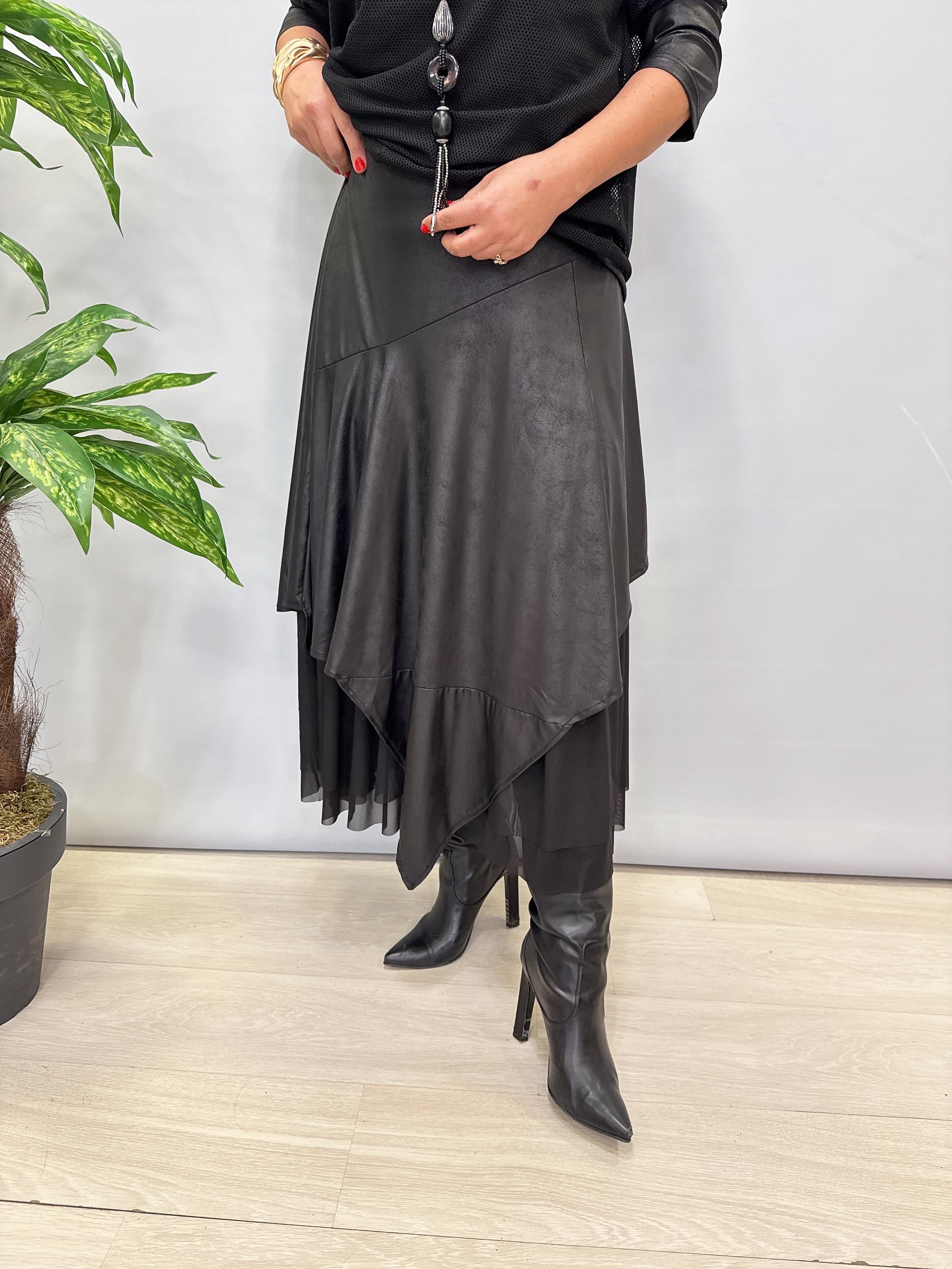 DR 8024 Deri görünüm Detaylı Tül Detay Etek