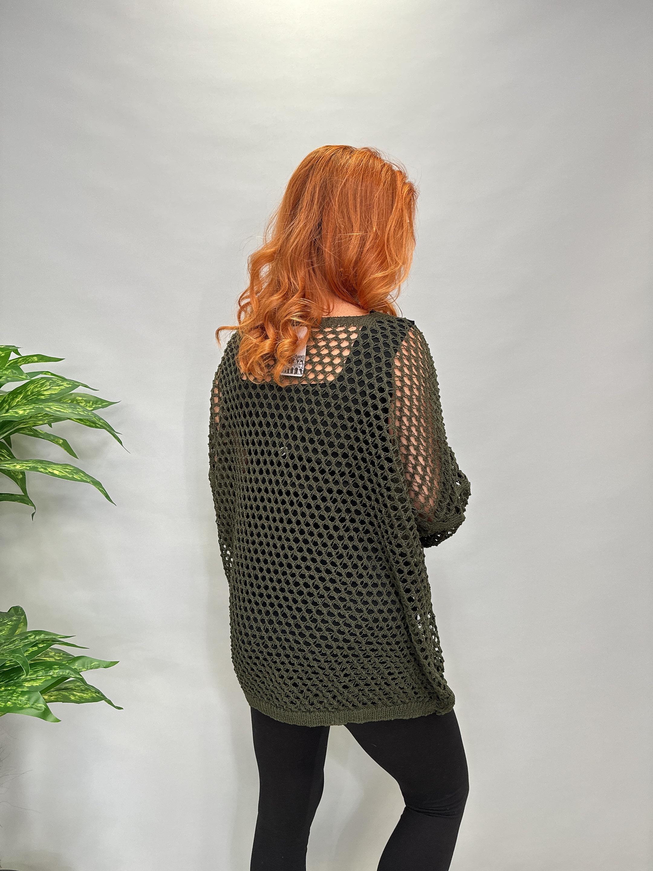 MNS 5083 İTALYAN YILDIZ DETAY FİLE BLUZ 46 BEDENE KADAR UYUMLUDUR HAKİ