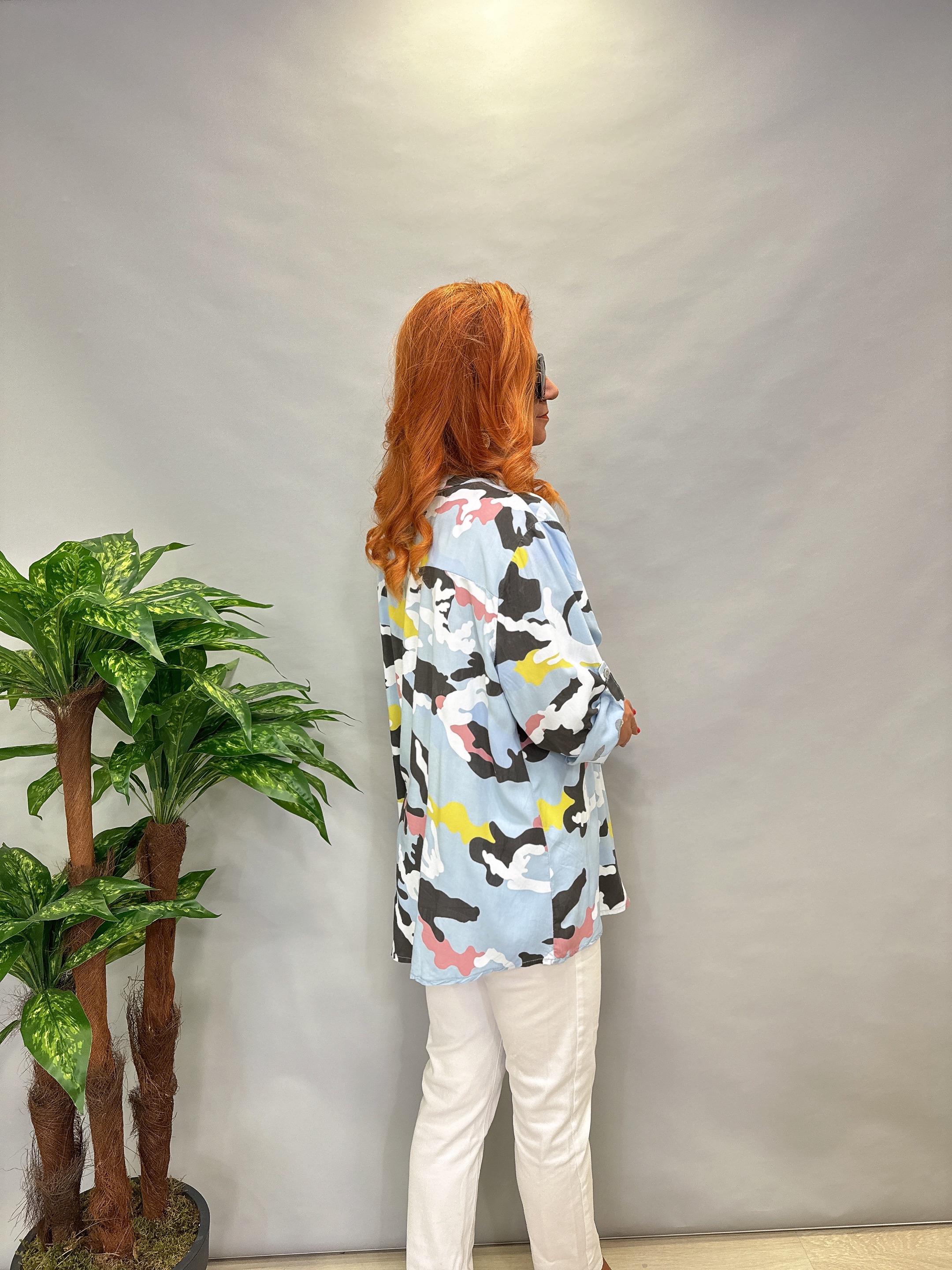 MNS 6510  İTALYAN KAMUFLAJ DESEN PAYET DETAY  BLUZ  46 BEDENE KADAR UYUMLU  MAVİ