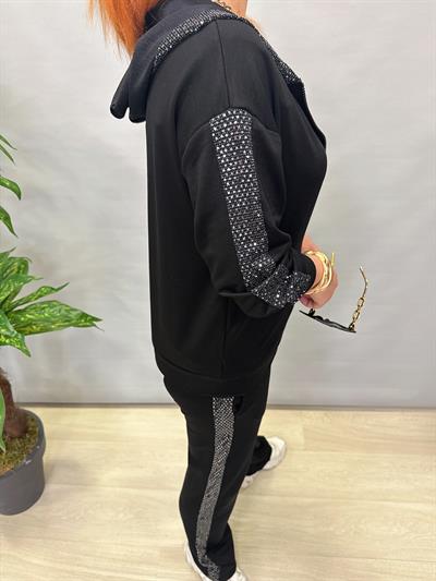 108 PAYET DETAY LİKRALI TAKIM SİYAH 