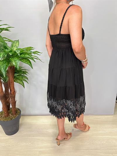 1350 Italyan Dantel Detay Elbise Siyah