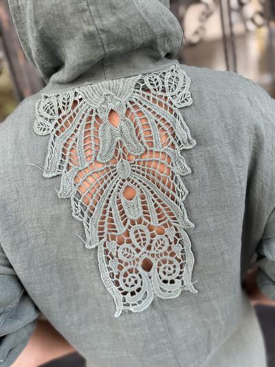 1525 PREMIUM PAMUK KETEN SIRT DETAY ELBİSE 42 BEDENE KADAR UYUMLUDUR HAKİ boyum 1.64 