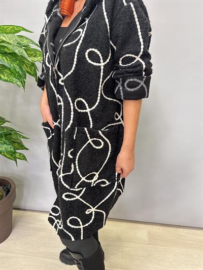 1751 Nakış Detay Kaban Sİyah