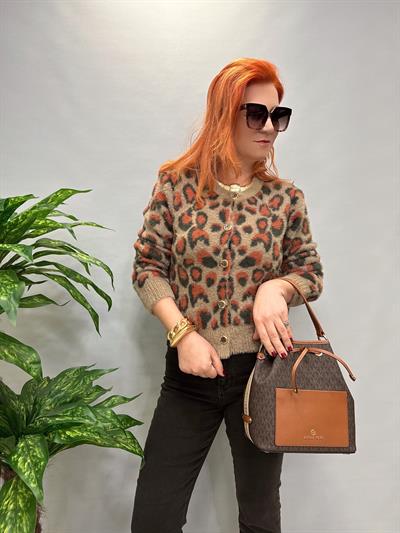 1810 LEOPAR DÜĞME DETAY HIRKA TARÇIN