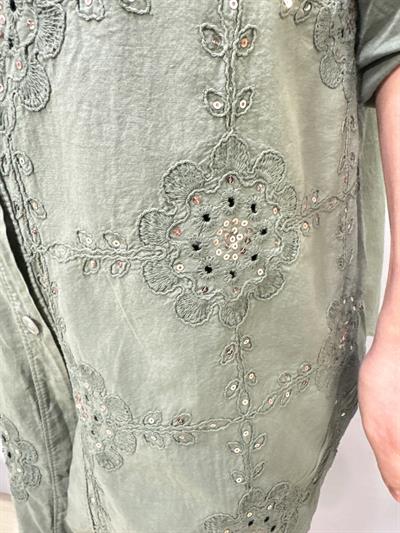 1903 Italyan Payet ve Nakış Detaylı Gömlek Haki