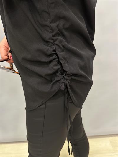 2078 YAN BÜZGÜ DETAY GÖMLEK SİYAH