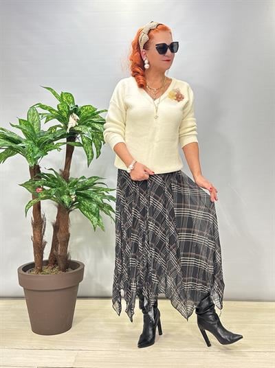 2126 Asimetrik Tül Etek