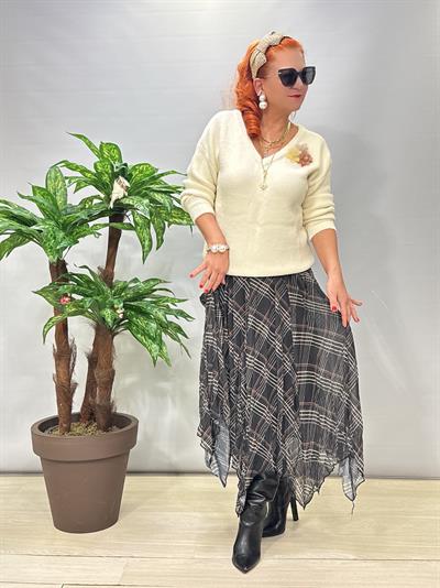 2126 Asimetrik Tül Etek