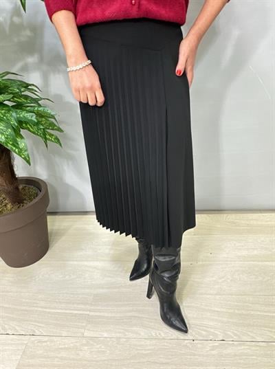 2126 Krep İçi Şortlu Pİleli Etek Siyah