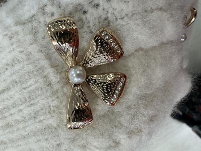 2126  Kurdele Detay Premium Triko Ekru