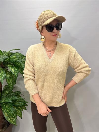 2126 V Yaka Sakal Triko Taş