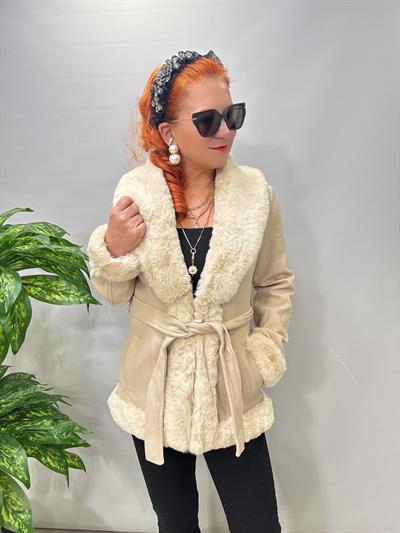 2128 Kürk Detaylı Kaban 