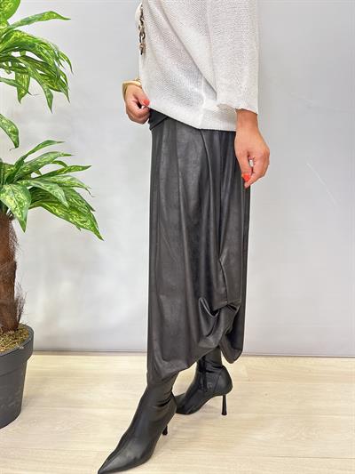 2342 DR Deri Görünümlü Tasarım Etek 