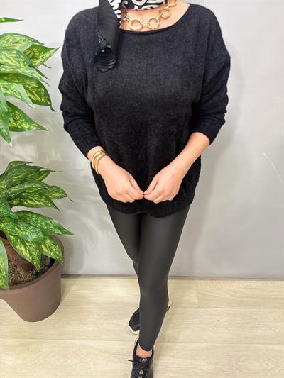 2366 Kayık Yaka Kazak Siyah