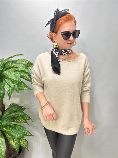 2366 Kayık Yaka Kazak Taş