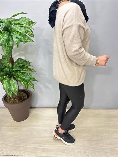 2366 Kayık Yaka Kazak Taş