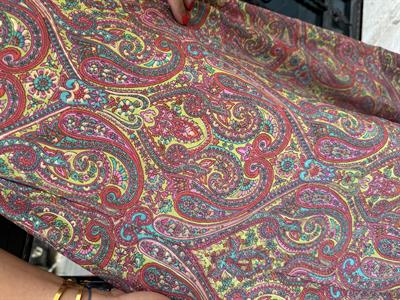 2409 HİNT İPEĞİ ELBİSE PEMBE-YEŞİL YALDIZLI 36/40 BEDENE UYUMLU boyum 1.64