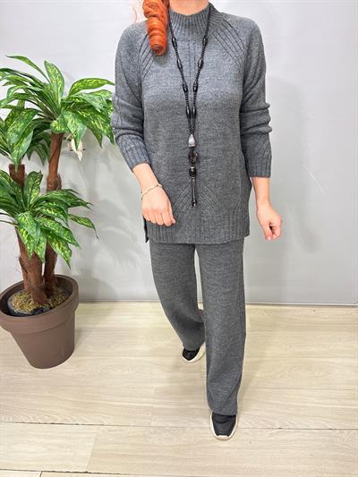 2666 Yarım Balıkçı Yaka Triko Takım Gri