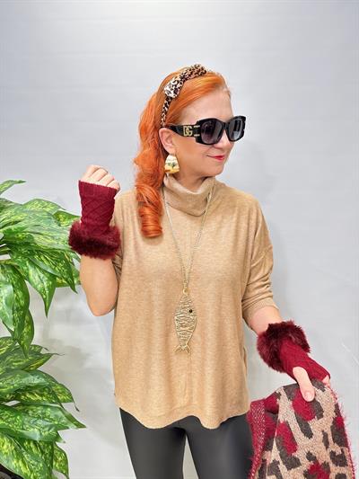 2888 Italyan İnce Dökümlü Yaka Triko Camel 