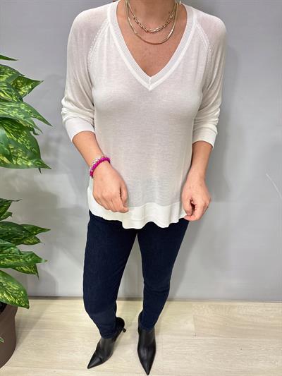 3111 İnce V Yaka Triko Ekru